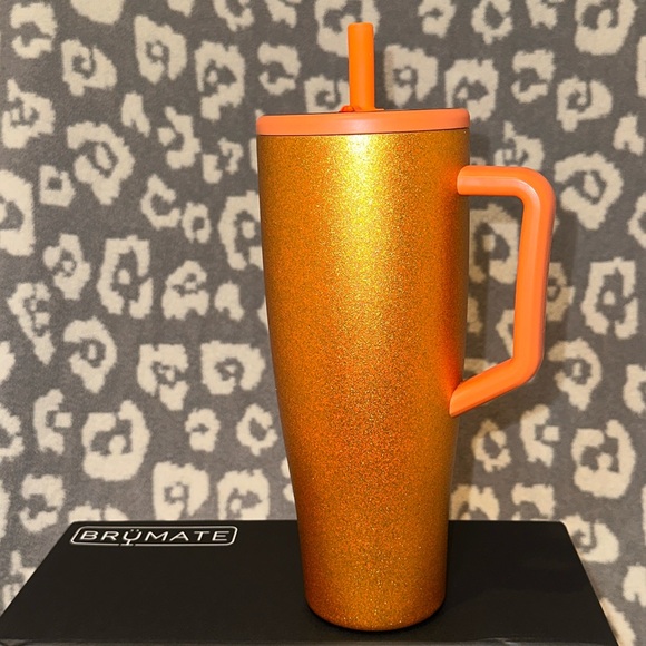 BrüMate 40oz Era Tumbler in Showtime Limited Edition 😍😍 New & Never Used 😍😍 - Picture 4 of 17